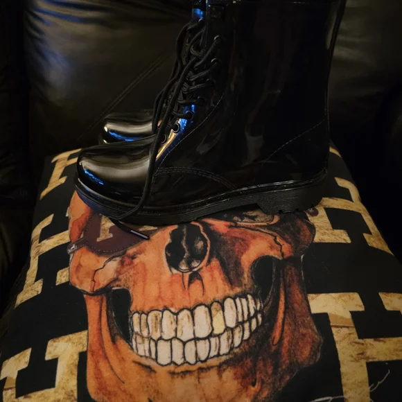 Michael Kors Black Lace Up Boots - Picture 3 of 8